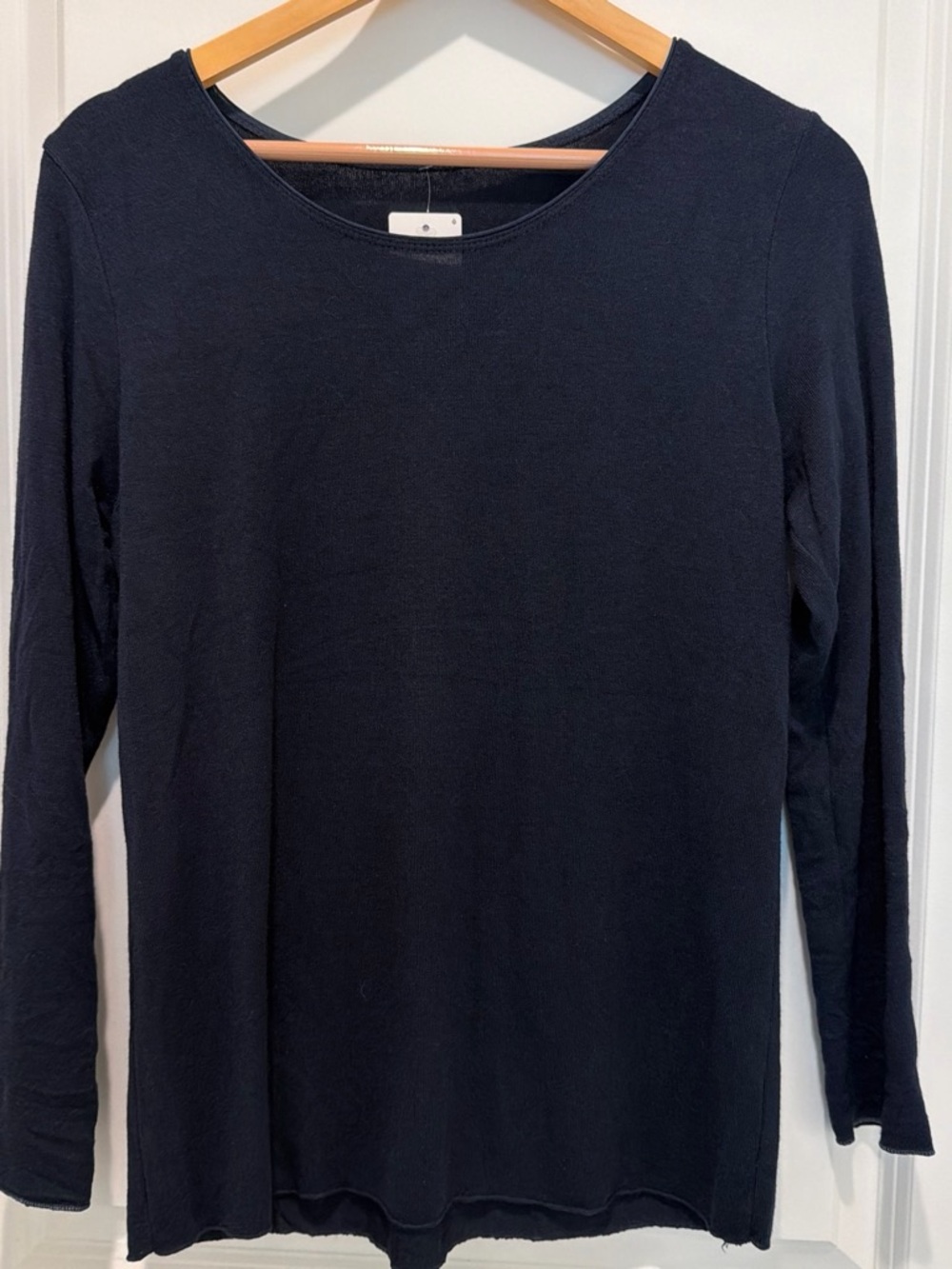 IT036 🇮🇹 Lightweight Wool & Angora Sweater Top – Made in Italy